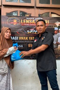 Milad Ke-7 Media Lensa Polri, Mengalap Berkah dengan Berbagi