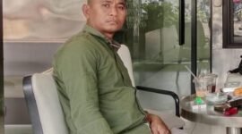 Pernyataan Anggota DPRD Kabupaten Tangerang dari Fraksi Golkar, Bimo Mahfudz Fudianto, yang menyinggung Camat Kresek Eka Fathussidki dalam pemberitaan terkait bedah rumah swadaya Nenek Masru’ah di Kampung Andil. Yandri menilai pernyataan tersebut sangat disayangkan, terlebih disampaikan oleh seorang anggota DPRD