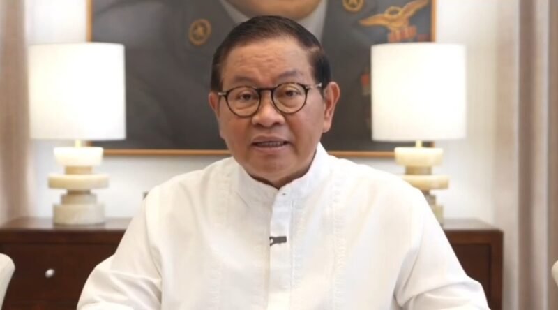 Gubernur DKI Jakarta Pramono Anung mengimbau masyarakat tetap tenang dan waspada menyusul erupsi Gunung Anak Krakatau 